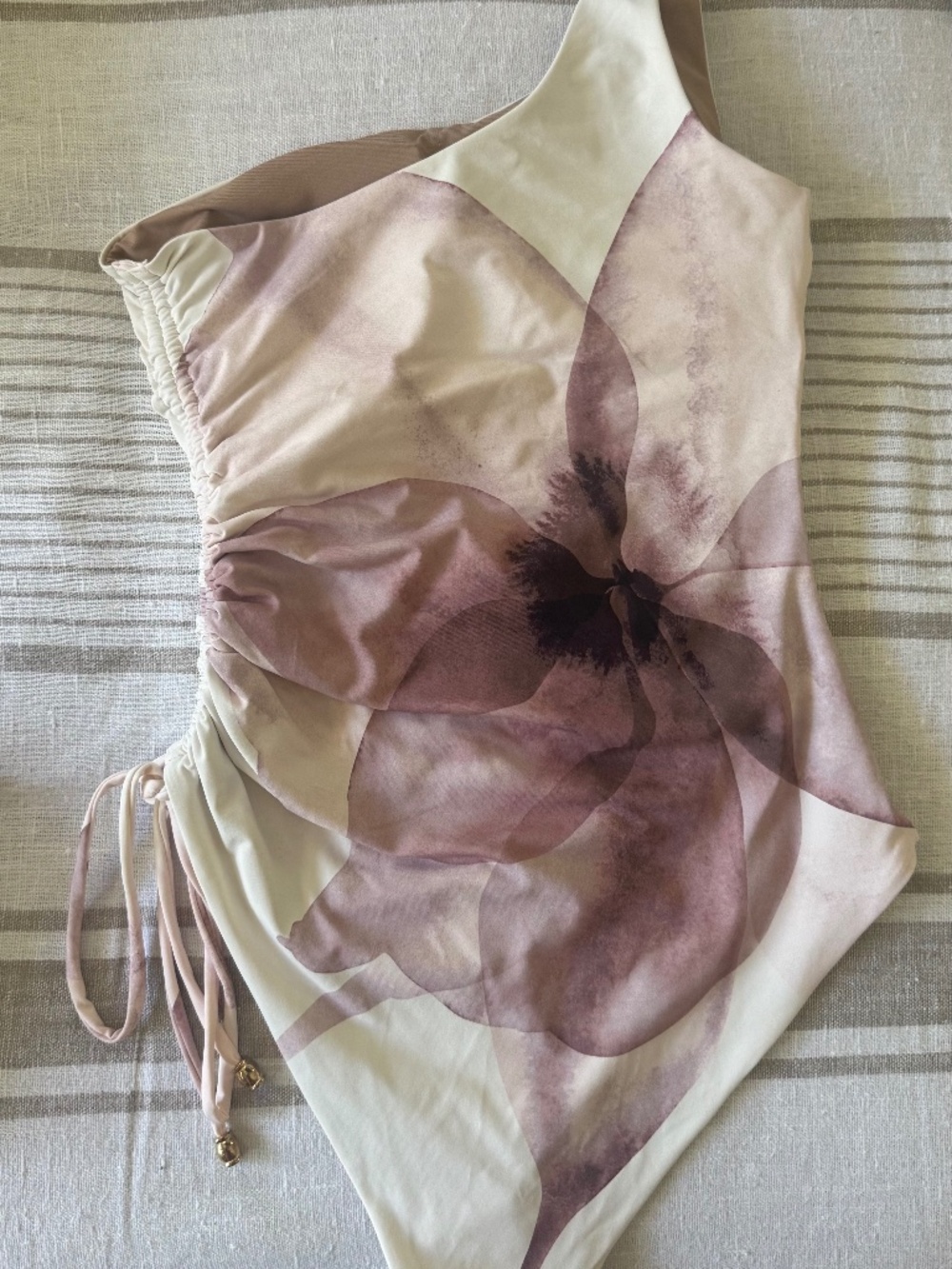 STILLST ONE SHOULDER ONE PIECE BY AUR OCEA SIZE AU8